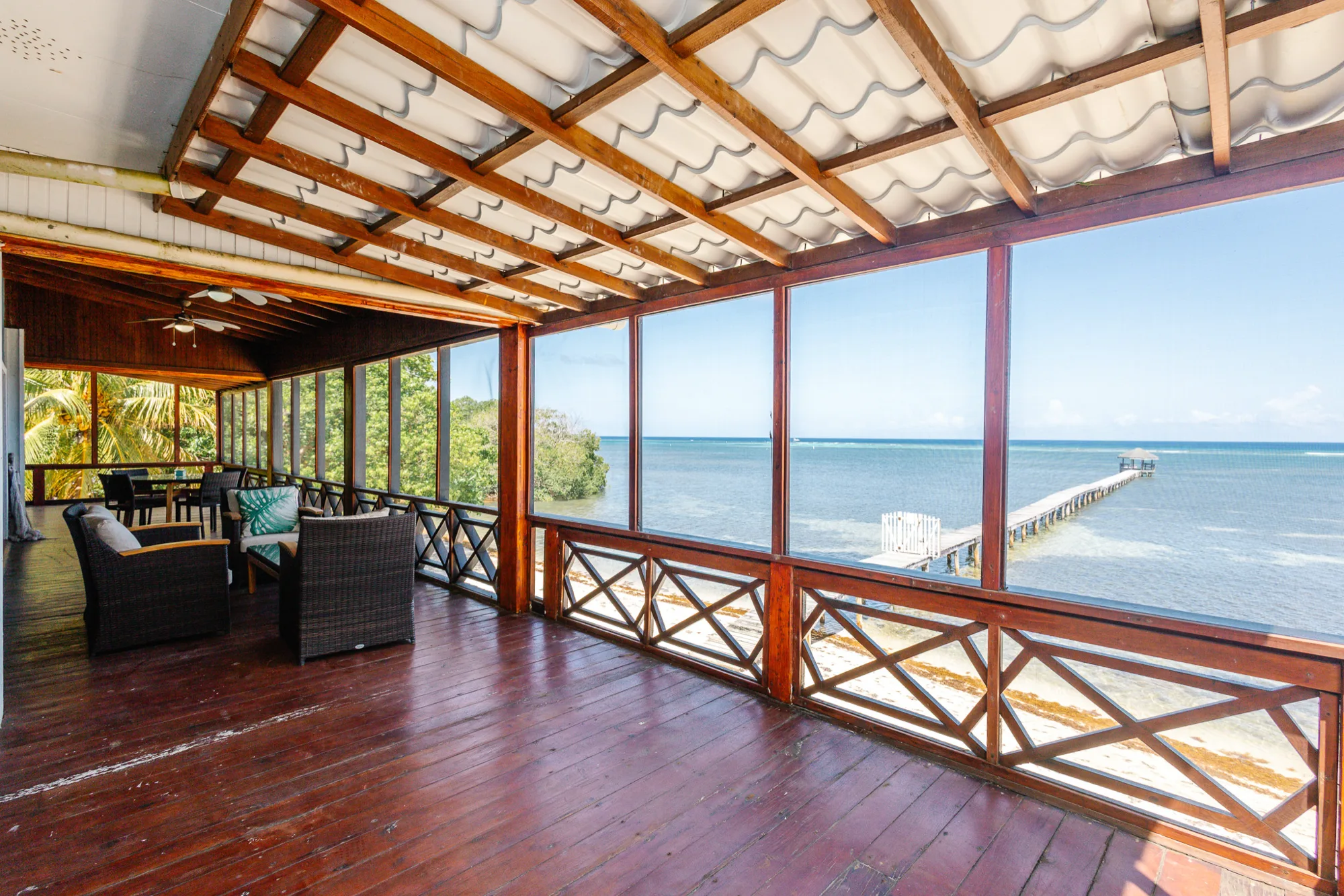 Beachfront Living & Income Retreat — exterior photo 7 of 29